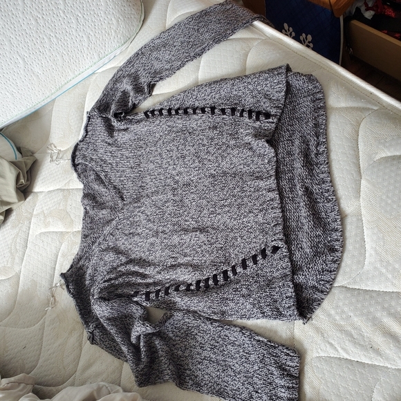 Long sleeve knitted shirt - Picture 2 of 2